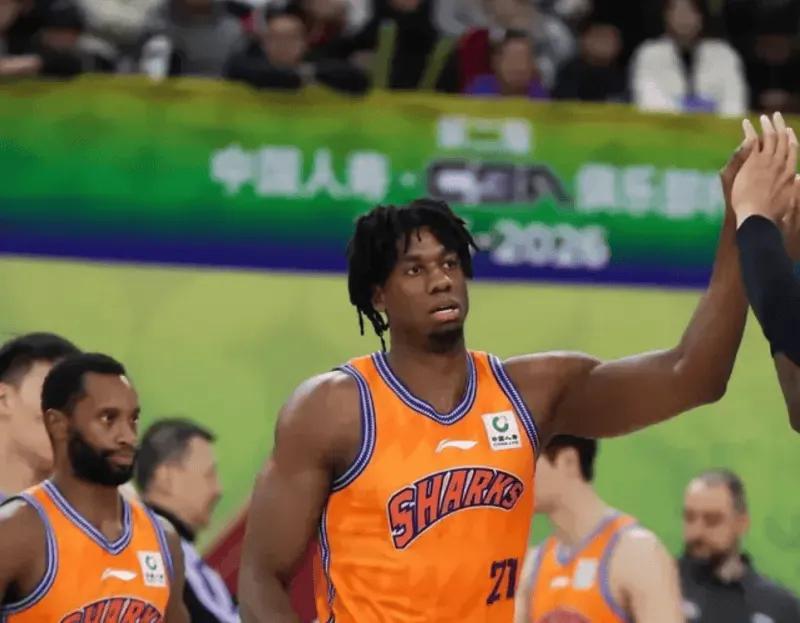 上海113-104广东晋级四强 球员评价:5人优秀,3人及格,4人低迷